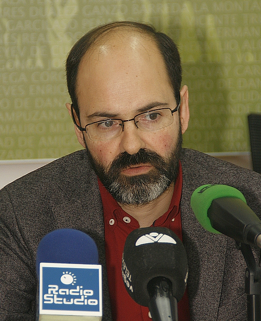José Luis Urraca Casal (C) Archivo ESTORRELAVEGA