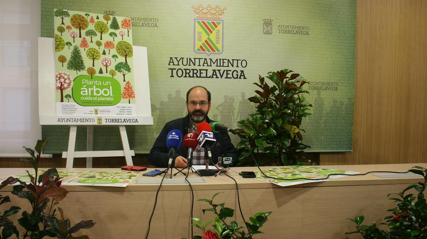 Torrelavega presenta la campaña del árbol bajo el lema ‘Planta un árbol, cuida el planeta’