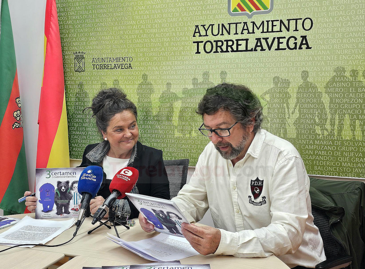 Esther Vélez y Carlos Alcorta - Torrelavega convoca el IV Certamen de Cuentos Infantiles