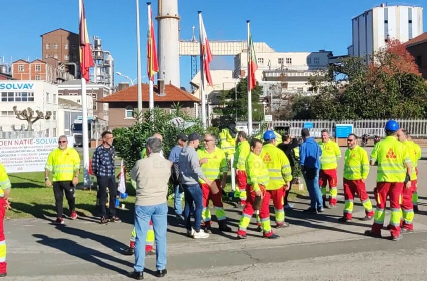  Los sindicatos de Katoen Natie denuncian que se sustituye a los trabajadores en huelga