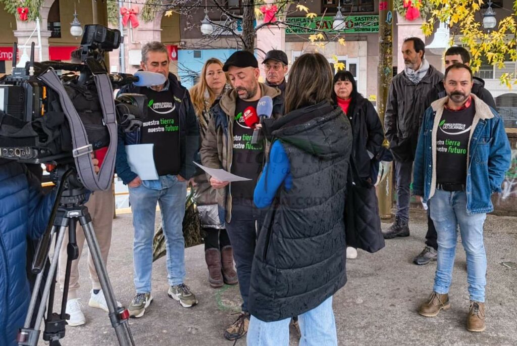 La Asamblea en Defensa de las Excavadas vuelve a la carga y reúne 200 alegaciones